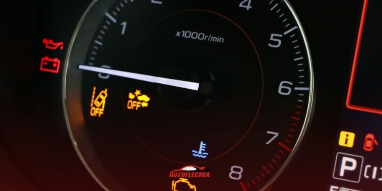 Auto con spia accesa: cosa fare e quando andare in officina